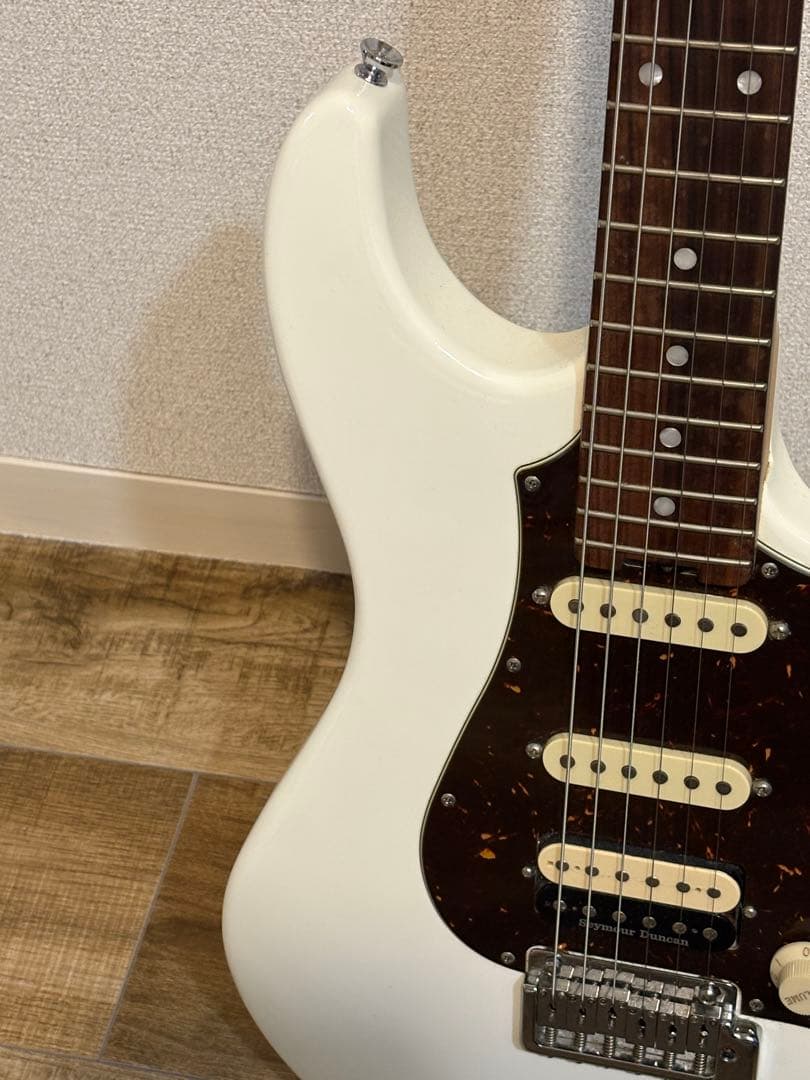 ESP Edwards E-SN-ALR ストラト　エレキギター