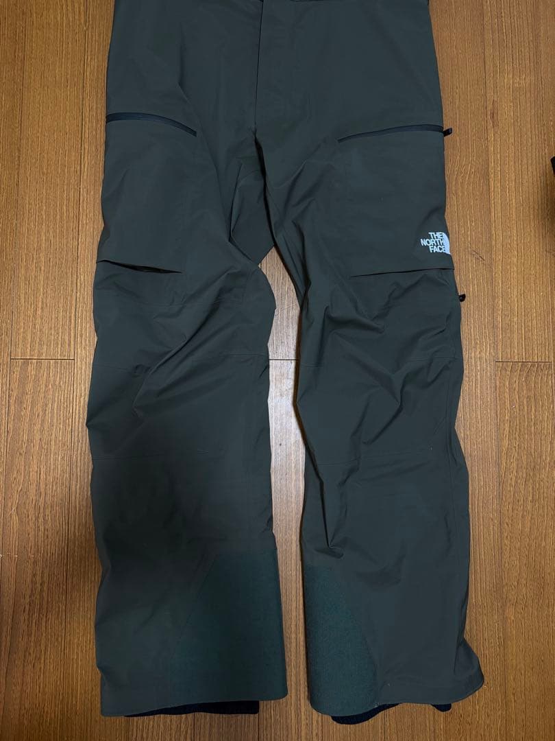 ノースフェイス　スキー、スノボウエア