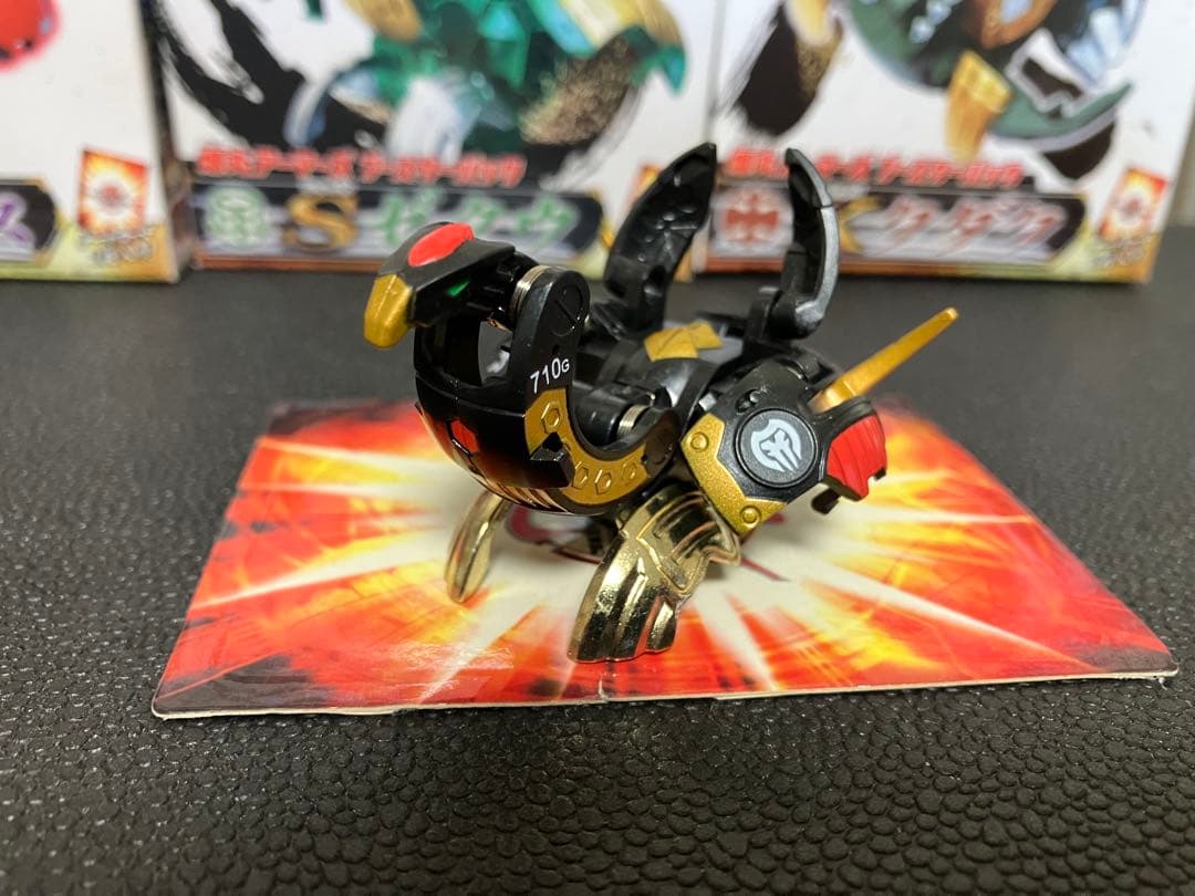 爆丸アーマーズ　6種類プラス1 激レア！！