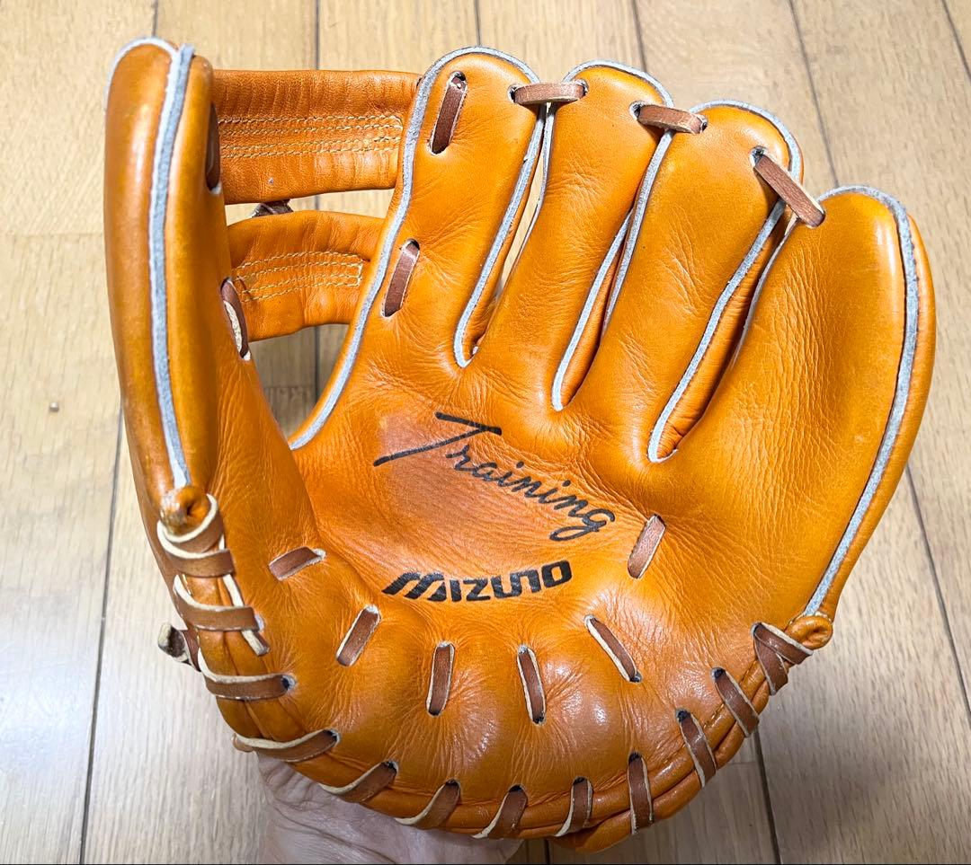 Mizuno ミズノ　赤カップ　硬式　練習用　ワールドウィン