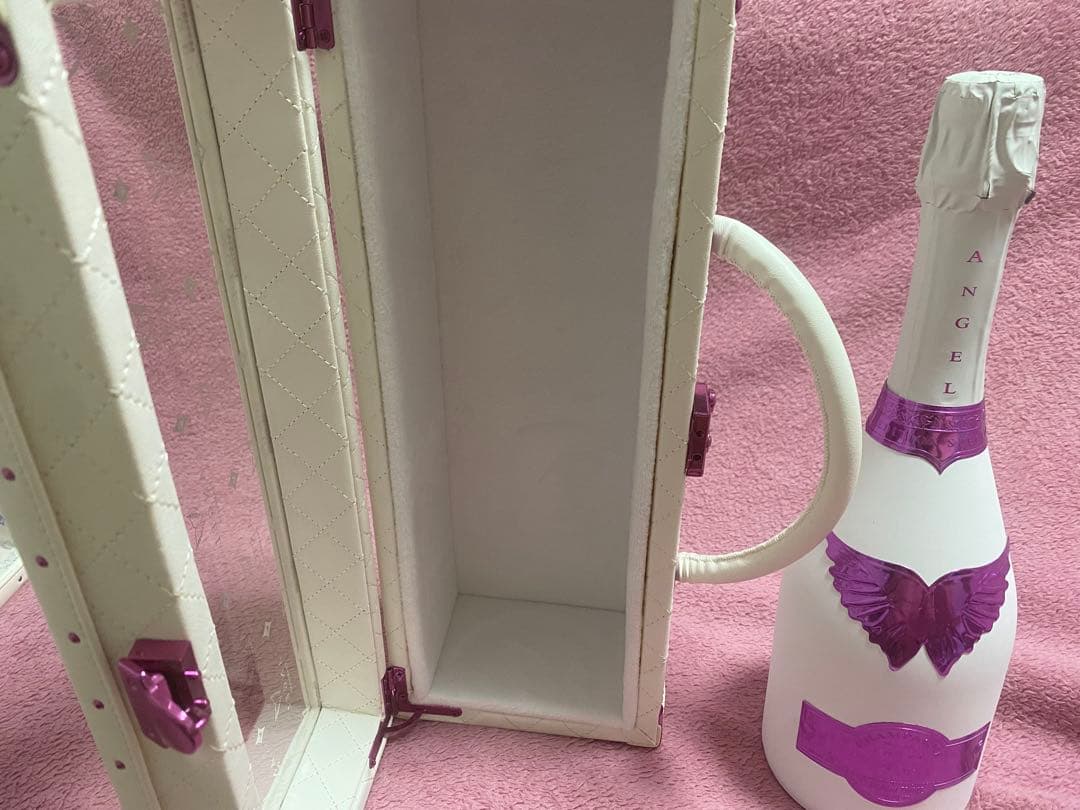 【最終値下げ‼️】エンジェルシャンパン