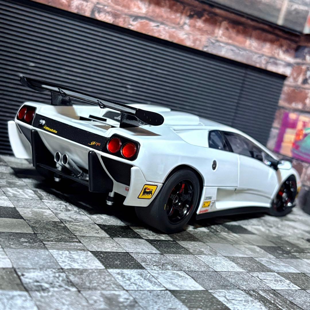 ワンオフカスタム 1/18 AUTOart ランボルギーニ ディアブロ SV-R