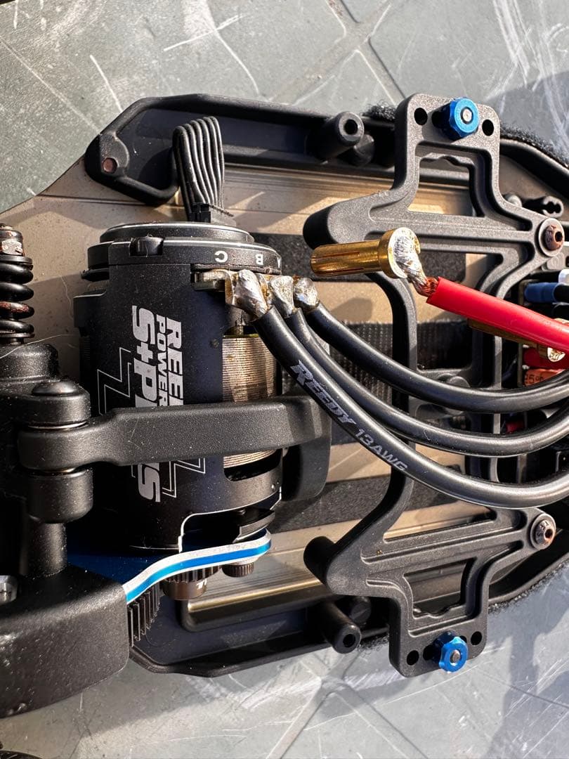 Associated 2WD ホビーラジコンカー キット