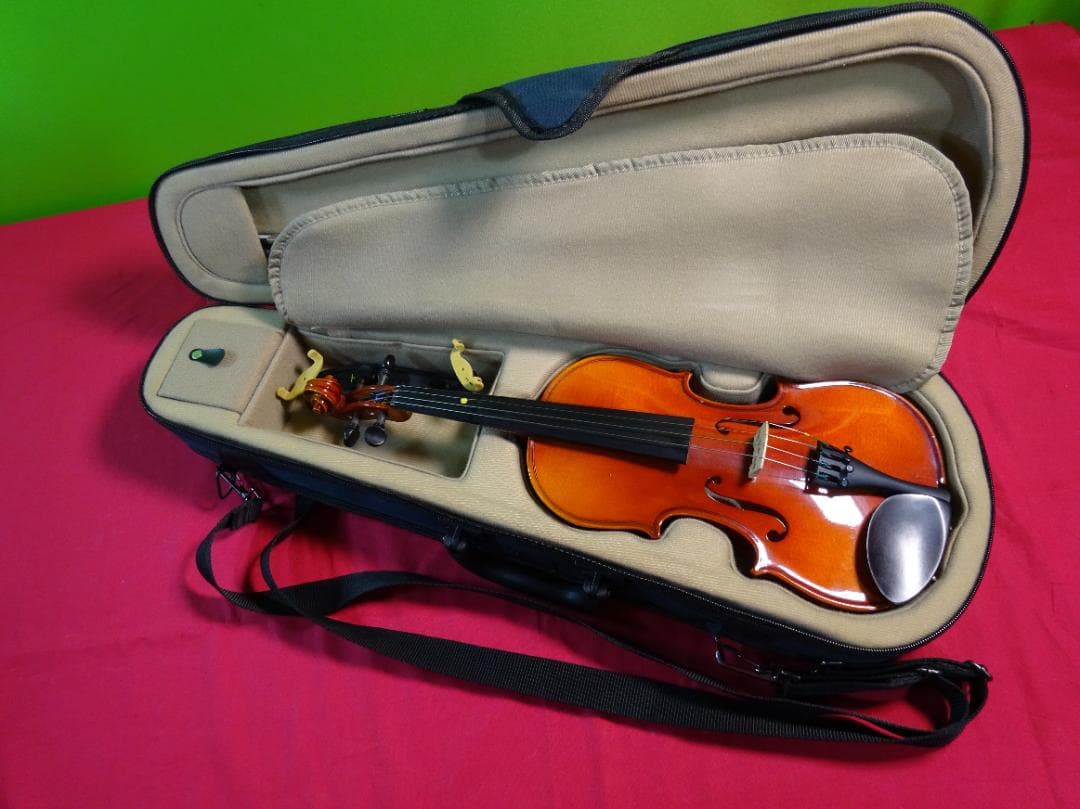 SuzukiバイオリンNo.230サイズ 1/4 ケース付き美品　現状品
