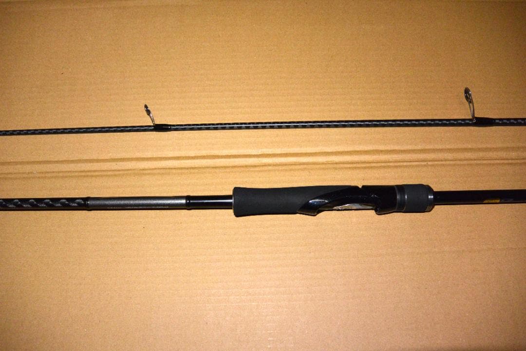 シマノ　ディアルーナS86ML　シーバスロッド