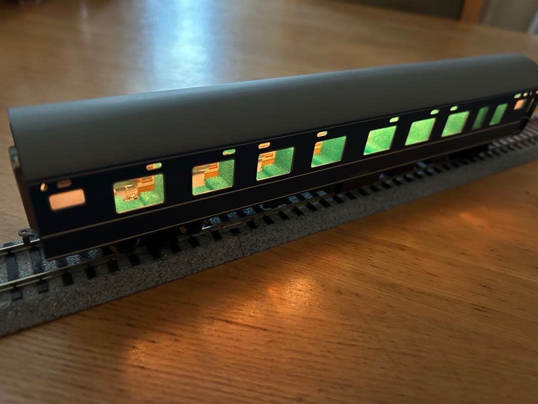 【金属製：内装付】KATSUMI HOゲージ鉄道模型20系ブルートレイン7両組