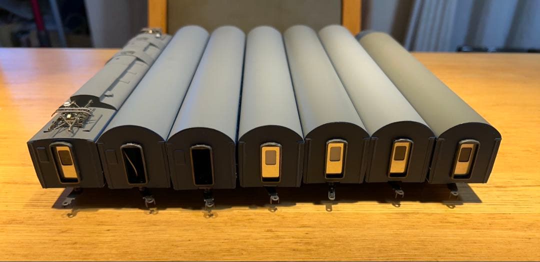 【金属製：内装付】KATSUMI HOゲージ鉄道模型20系ブルートレイン7両組