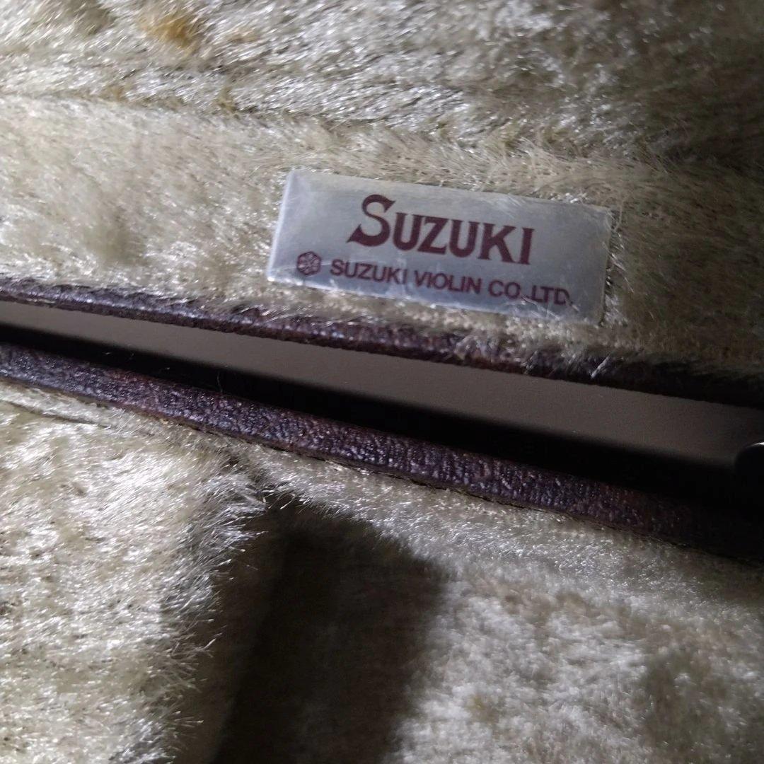 ♥スズキバイオリン4/4♥品番200♥製造年2000年♥弓、ケ―ス、松脂付き