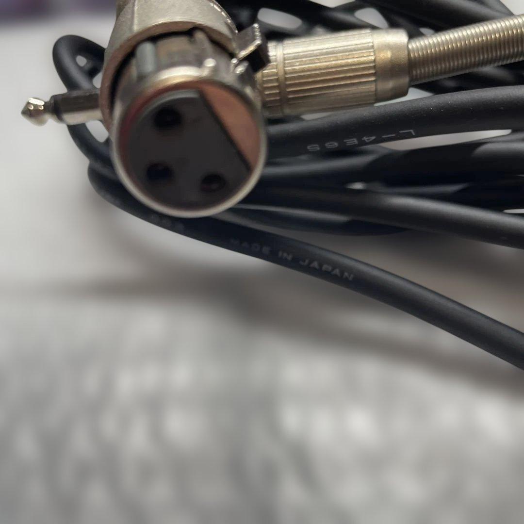 SHURE ボーカル用ダイナミック　マイクロホン