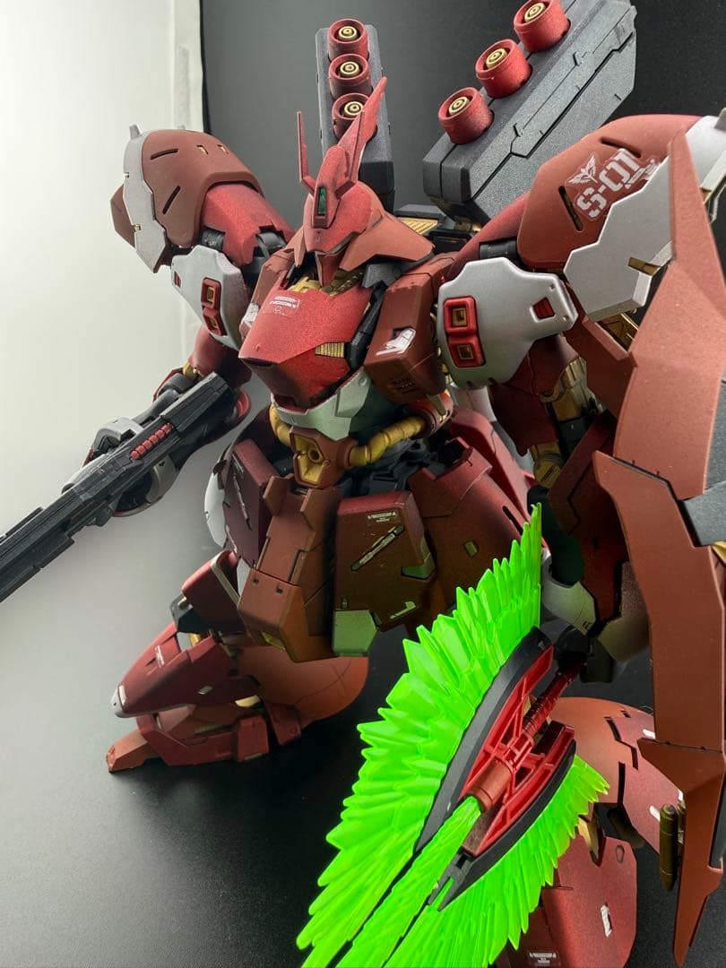 RGサザビー　ガンプラ