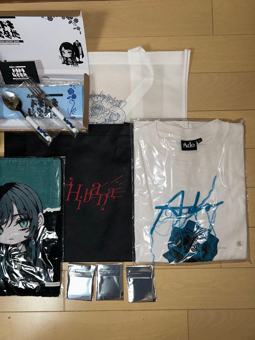 Ado Hibana モナ・リザの横顔　グッツまとめ