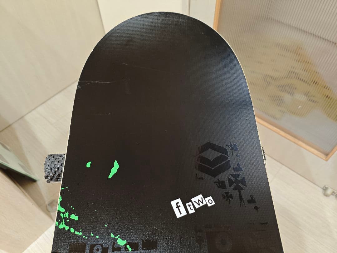 FTWO blackdeck148ブラックデッキ スノーボード板