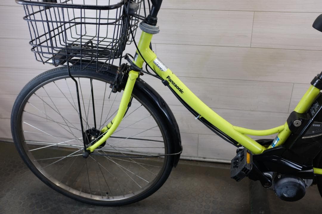 あびゅ )パナソニック 　26インチ3段　13.2Ah（5点灯）充電器あり