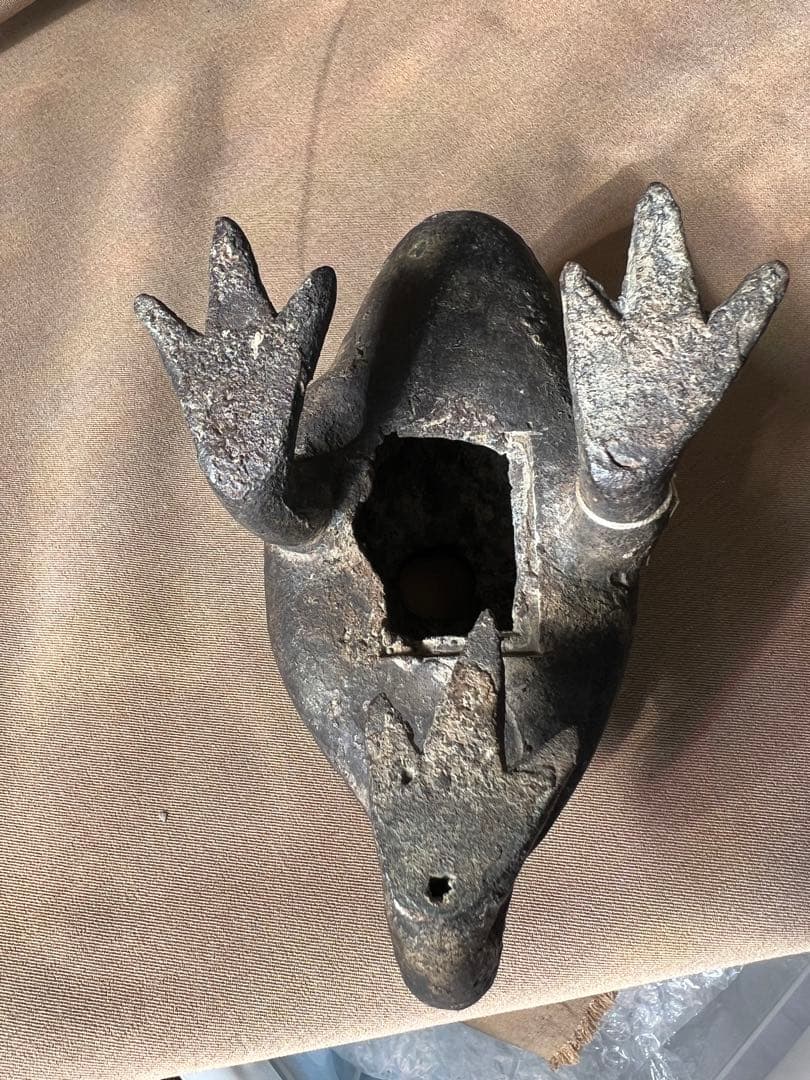 がま　蟾蜍 置物 彫刻