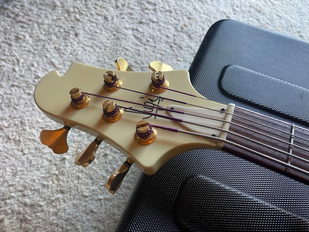 ホセリさん専用！Sugi nb5 5弦ベース