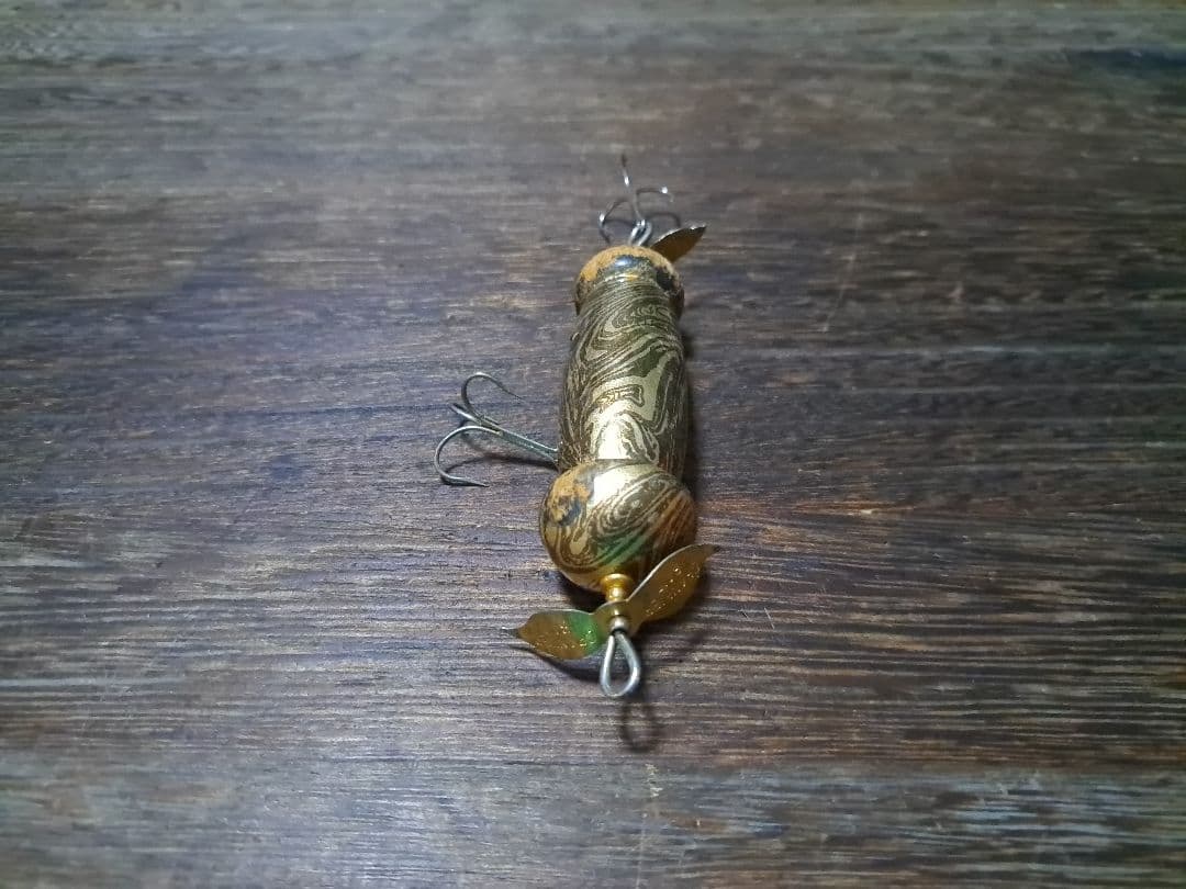 道楽　DOWLUCK 　ドウラク　クルクルチンチン　金沢金箔銀墨流し　レアカラー