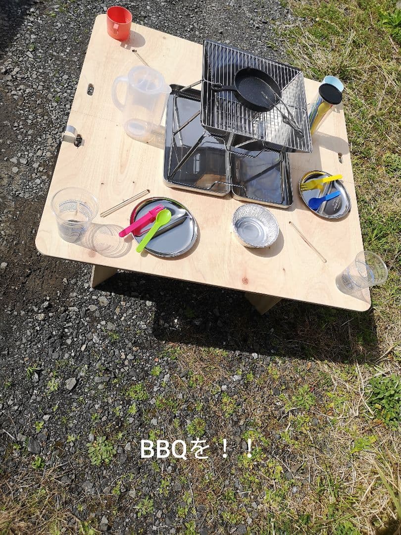 針葉樹合板　折りたたみ式テーブル