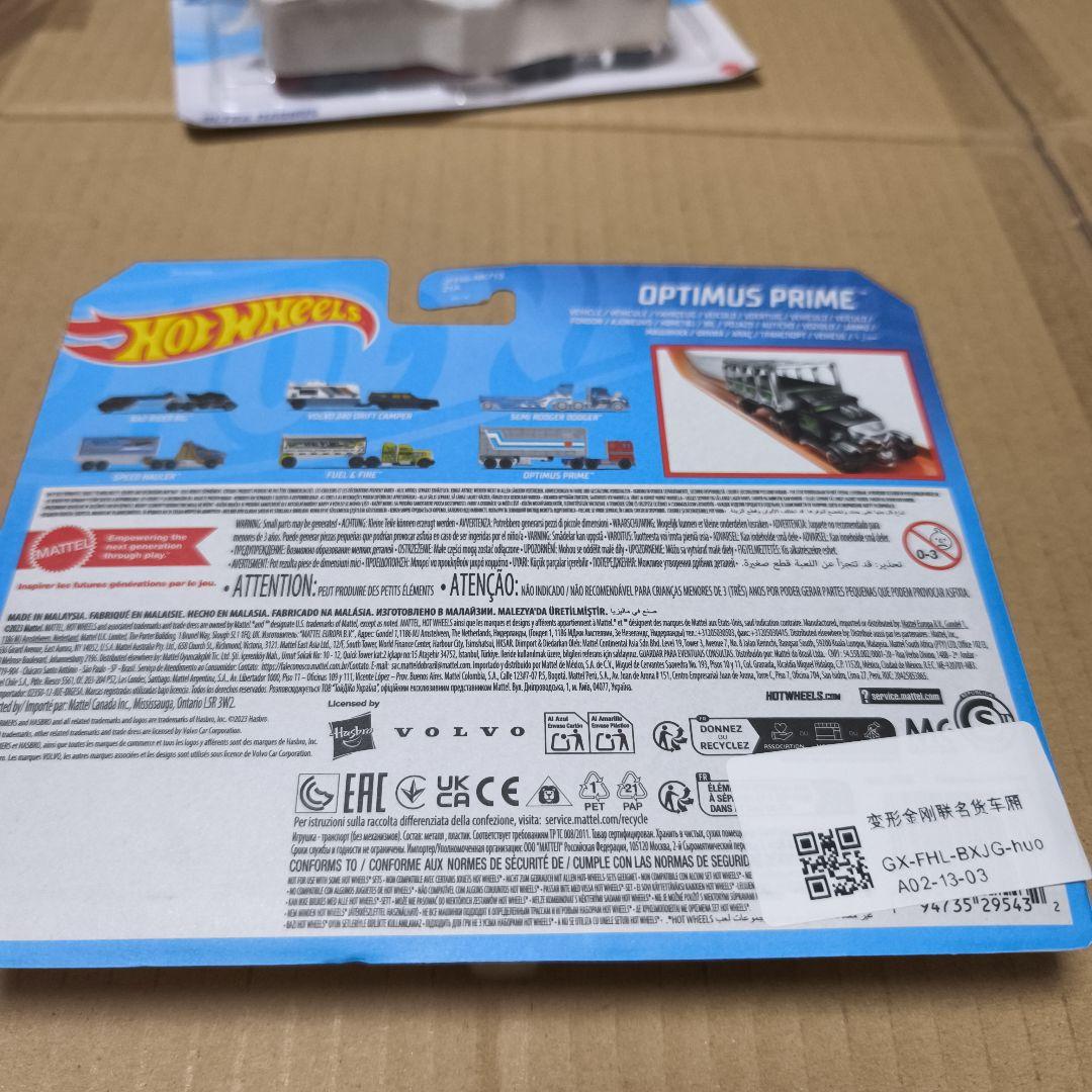 3体セット ホットウィール トランスフォーマー オプティマス＆ウルトラマグナス