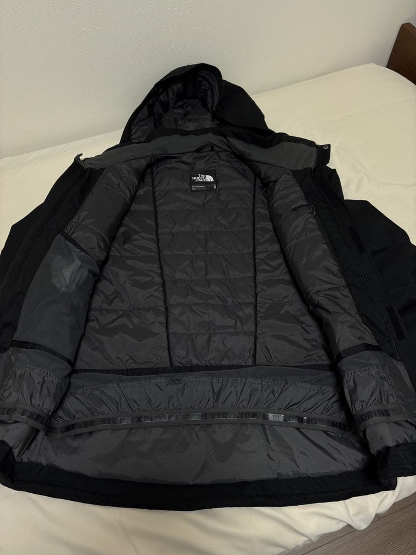 は*り様 THE NORTH FACE メンズ M スノーボードウェア