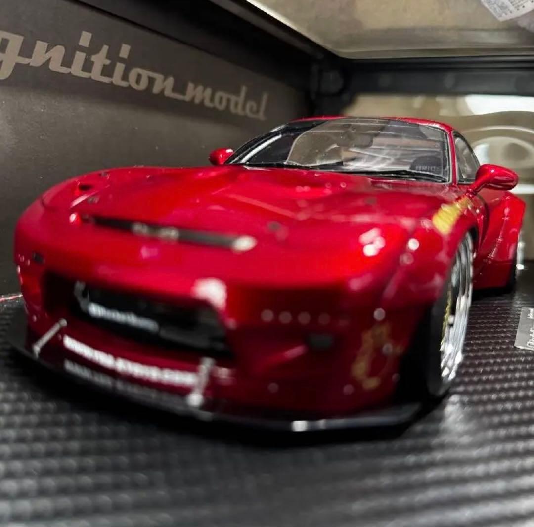 Rocket Bunny RX-7 (FD3S) Red ロケットバニー