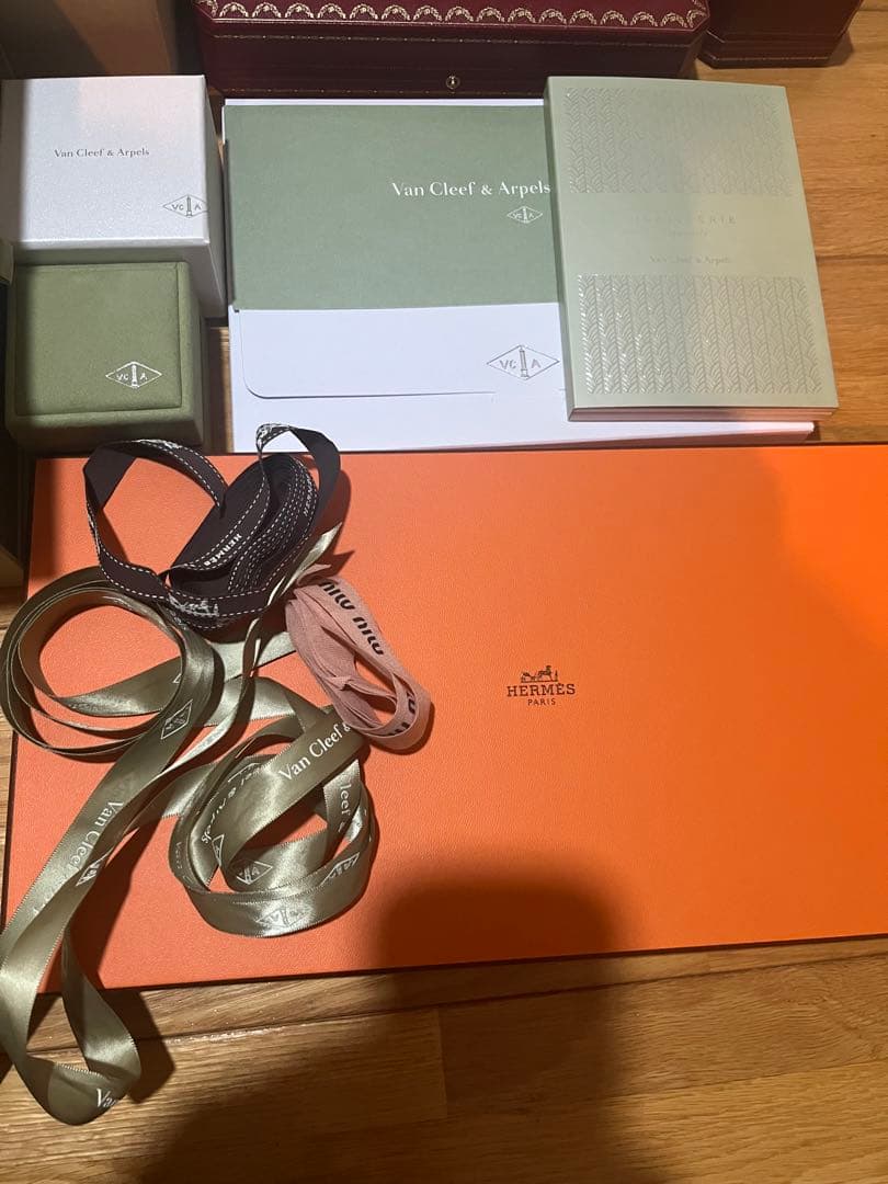 合*3様 ブランド　箱　ショッパーVan Cleef & Arpels Cart