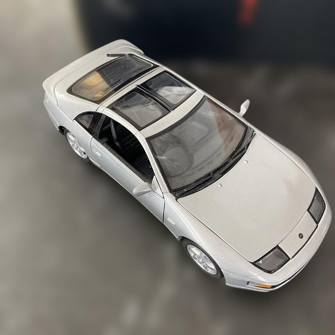 日産 300ZX 1/18 ミニカー シルバー