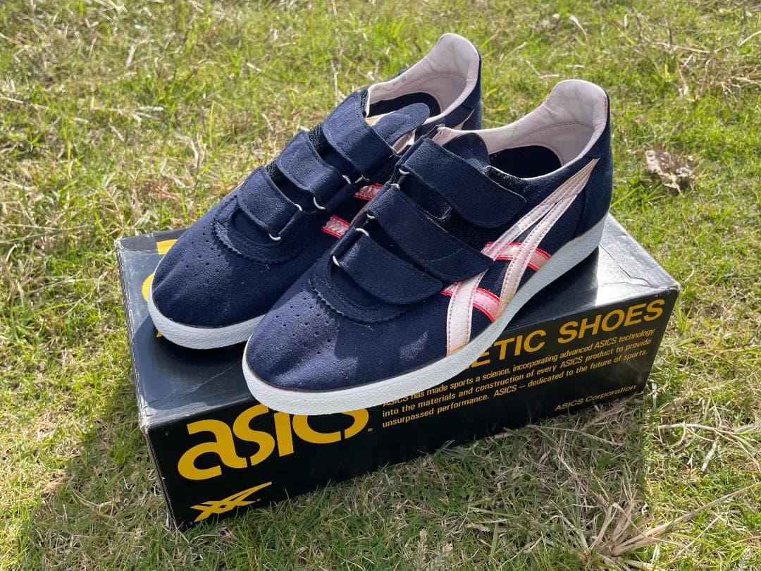 【未使用】ASICS アシックストレーニングシューズ　TGV950 日本製