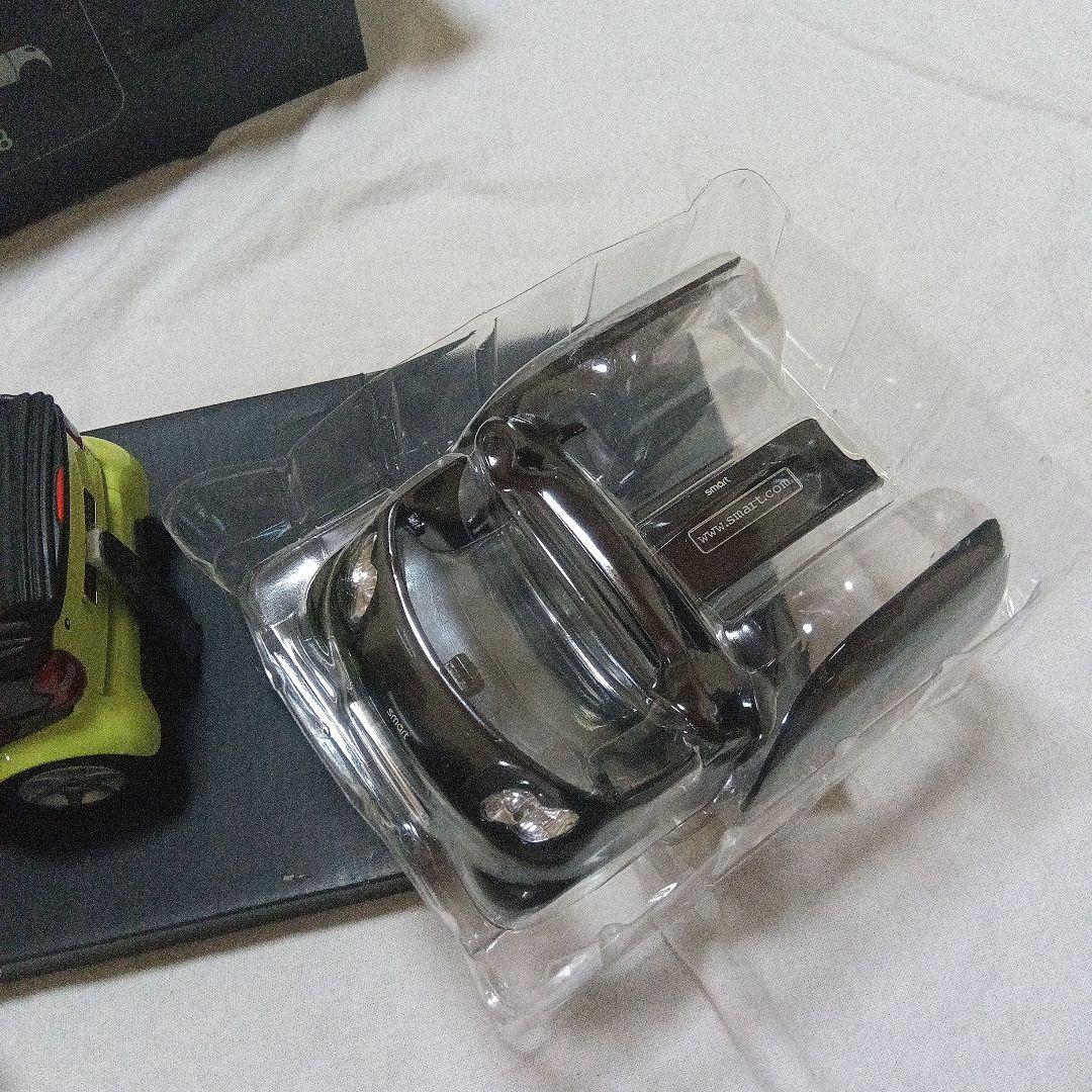 smart cabrio 1/18 ダイキャスト製モデル グリーン