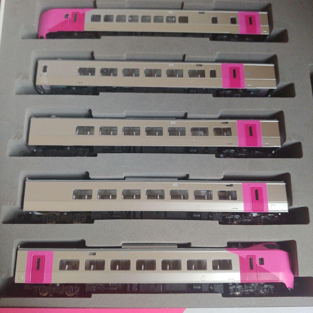 TOMIX98434JRキハ261 5000系特急ディーゼルカーはまなすセット