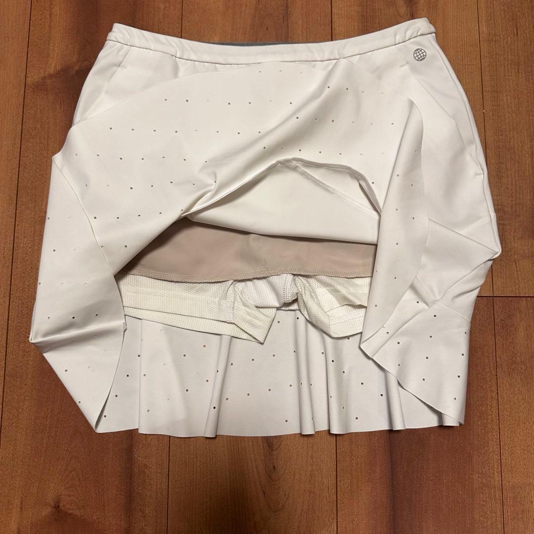 長袖　ハイネック　フリルスカート　サイズS セットアップ　春夏秋