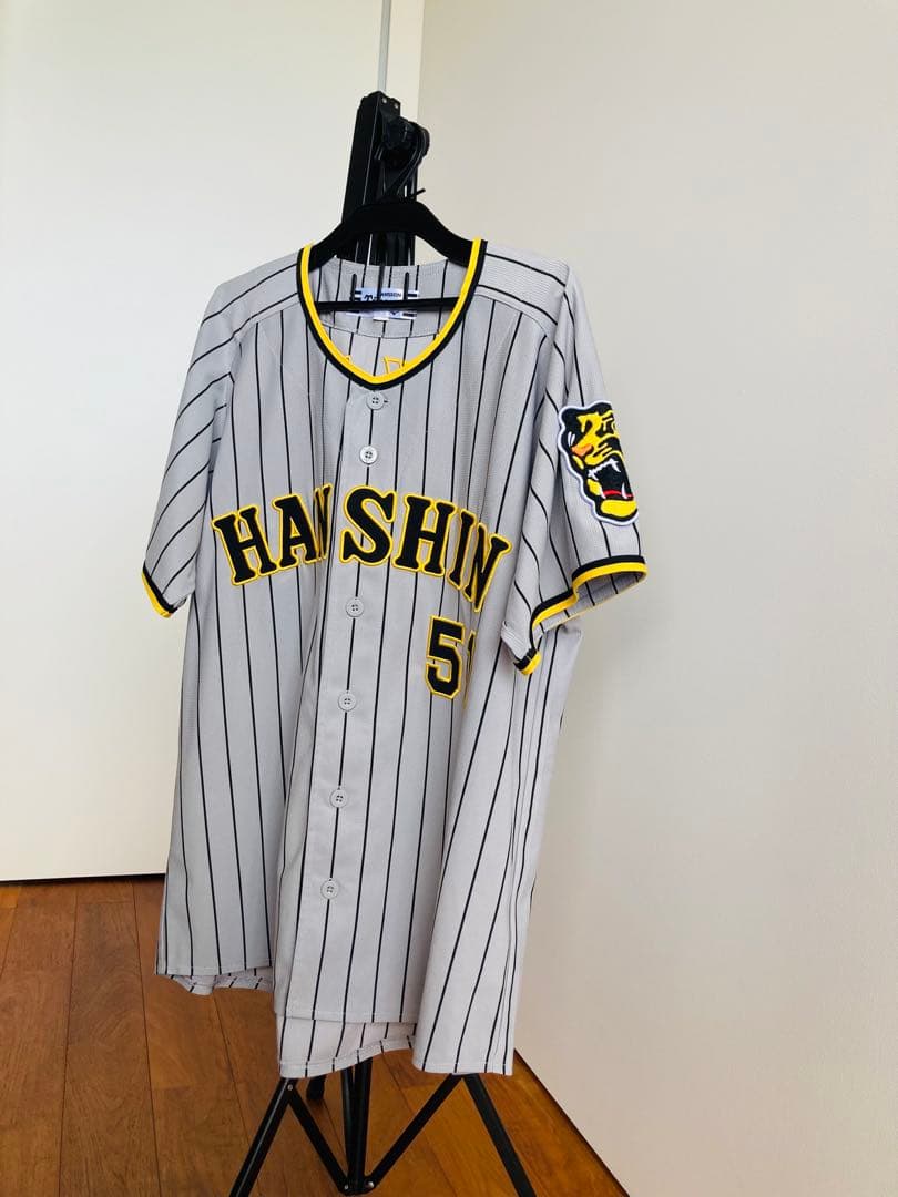 阪神タイガース ビジター　ユニフォーム 中野拓夢　メンズM ミズノ 刺繍　中野