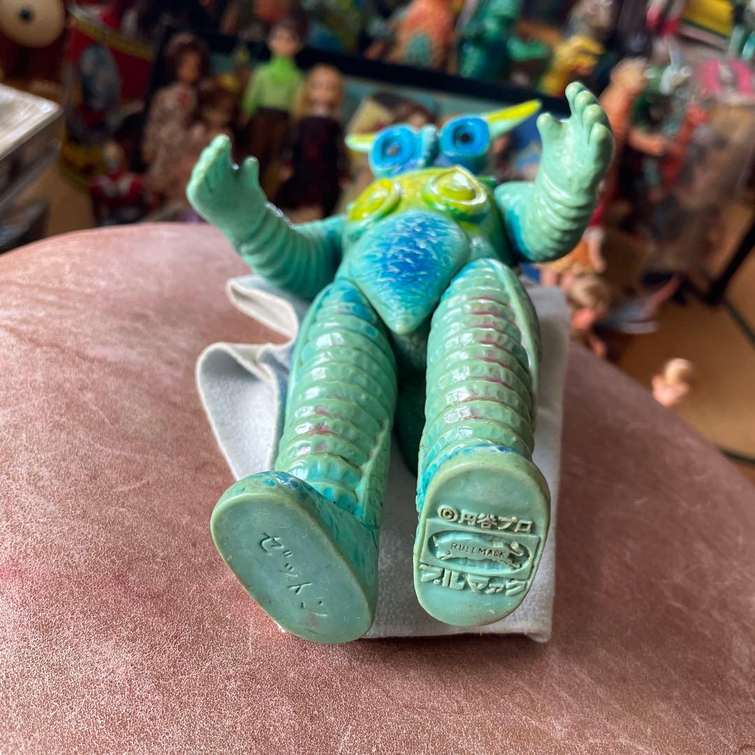 当時物　ゼットン　スタンダードサイズ　ブルマーク　ウルトラマン　ソフビ