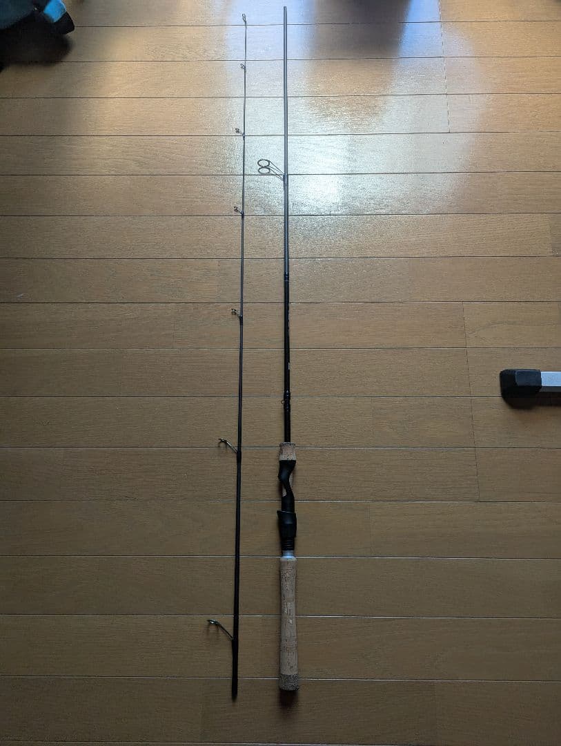 バス釣り　スピニングロッド　13fishing Defy Silver