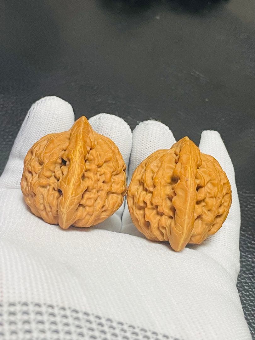 厚揚げNo.414❤️遊ぶクルミ　文玩核桃 希少変高級種山平底锅（