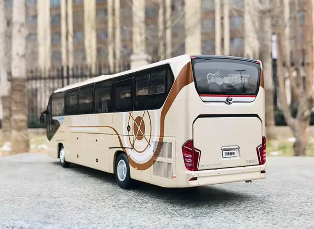 専用翔平 1:42 Yutong Bus 新世代高速バス模型バス オリジナル