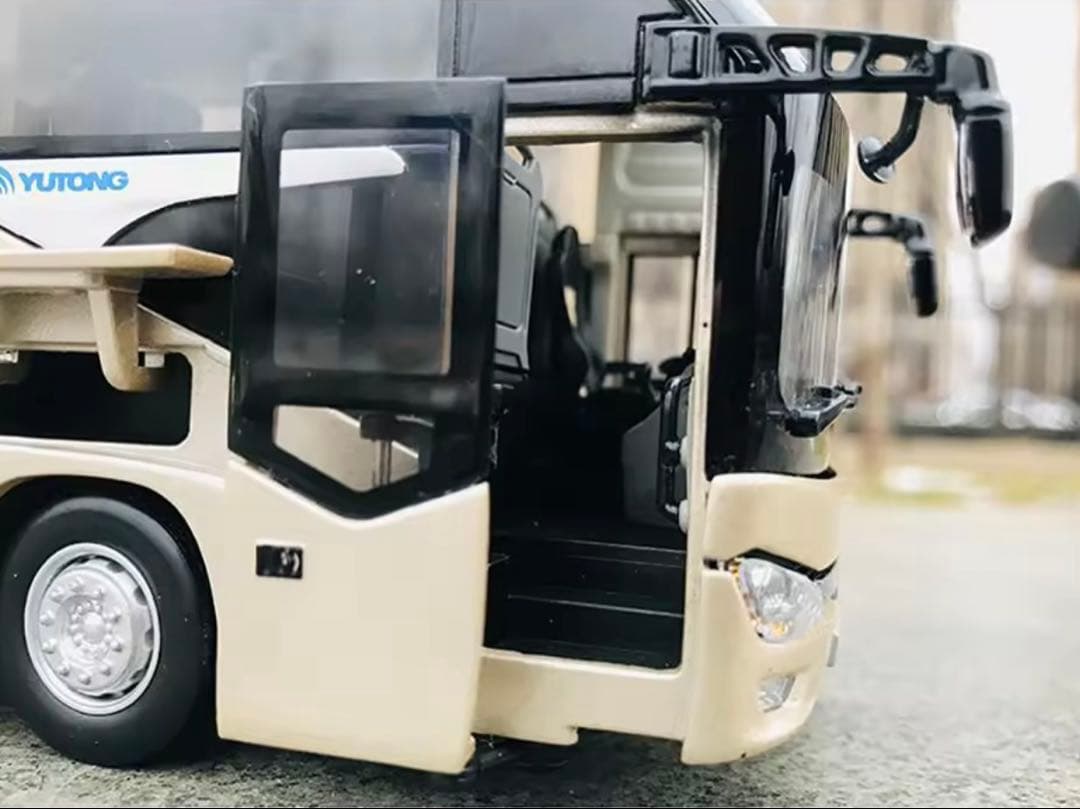 専用翔平 1:42 Yutong Bus 新世代高速バス模型バス オリジナル