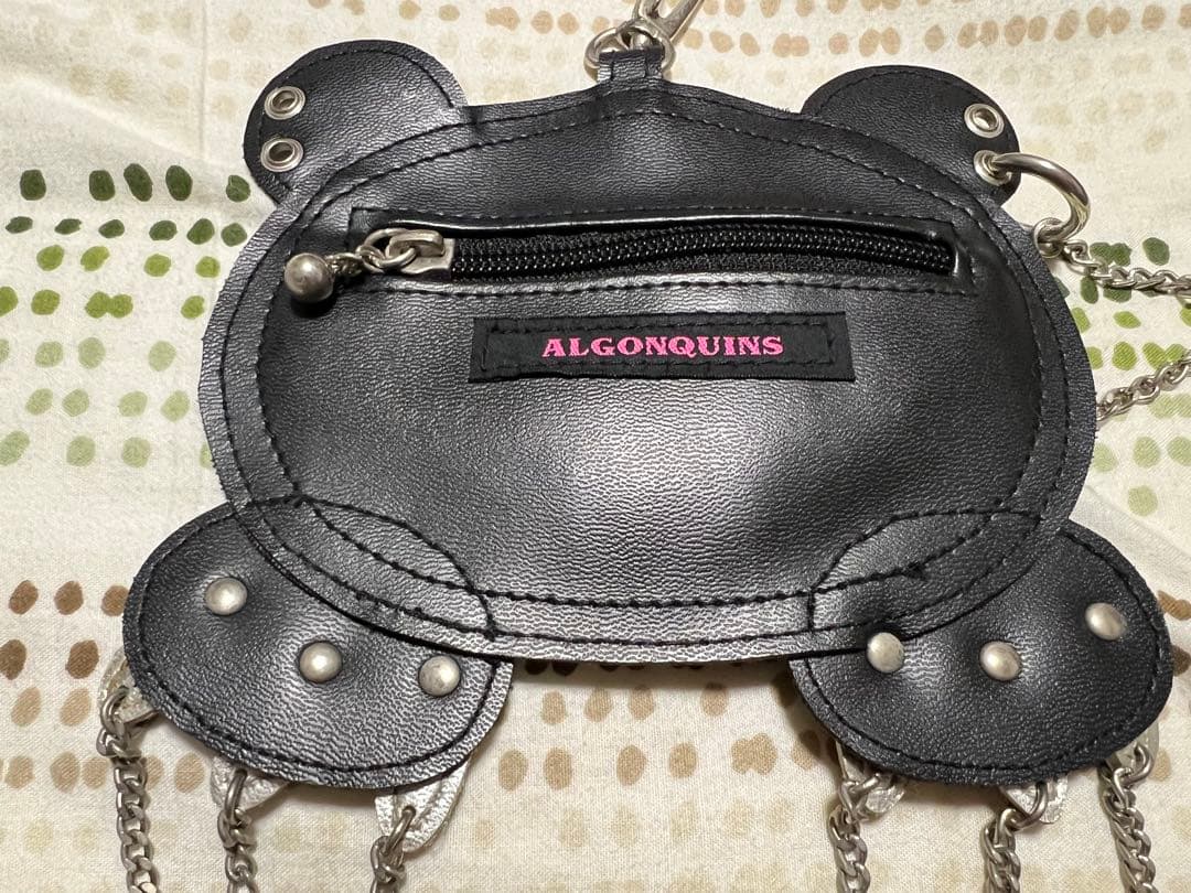 グルーミーポシェット