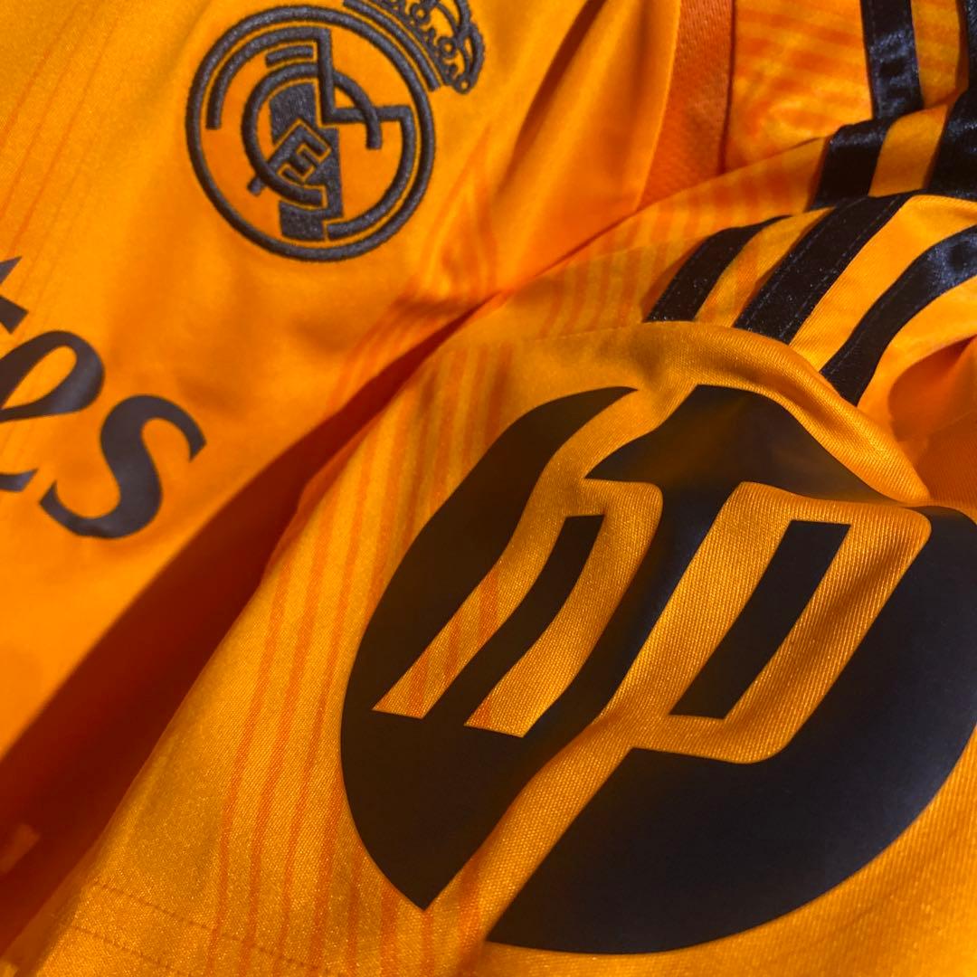 バルベルデ　レアル・マドリード　24/25　アウェイ　CL仕様