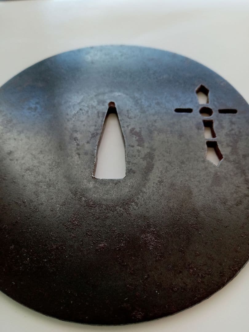 刀匠鐔（キリシタン鍔）　江戸時代初期