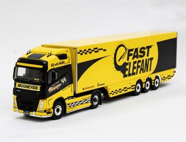 WSI 1/50 MOONEYES VOLVO FH4 4x2 BOXトレーラ