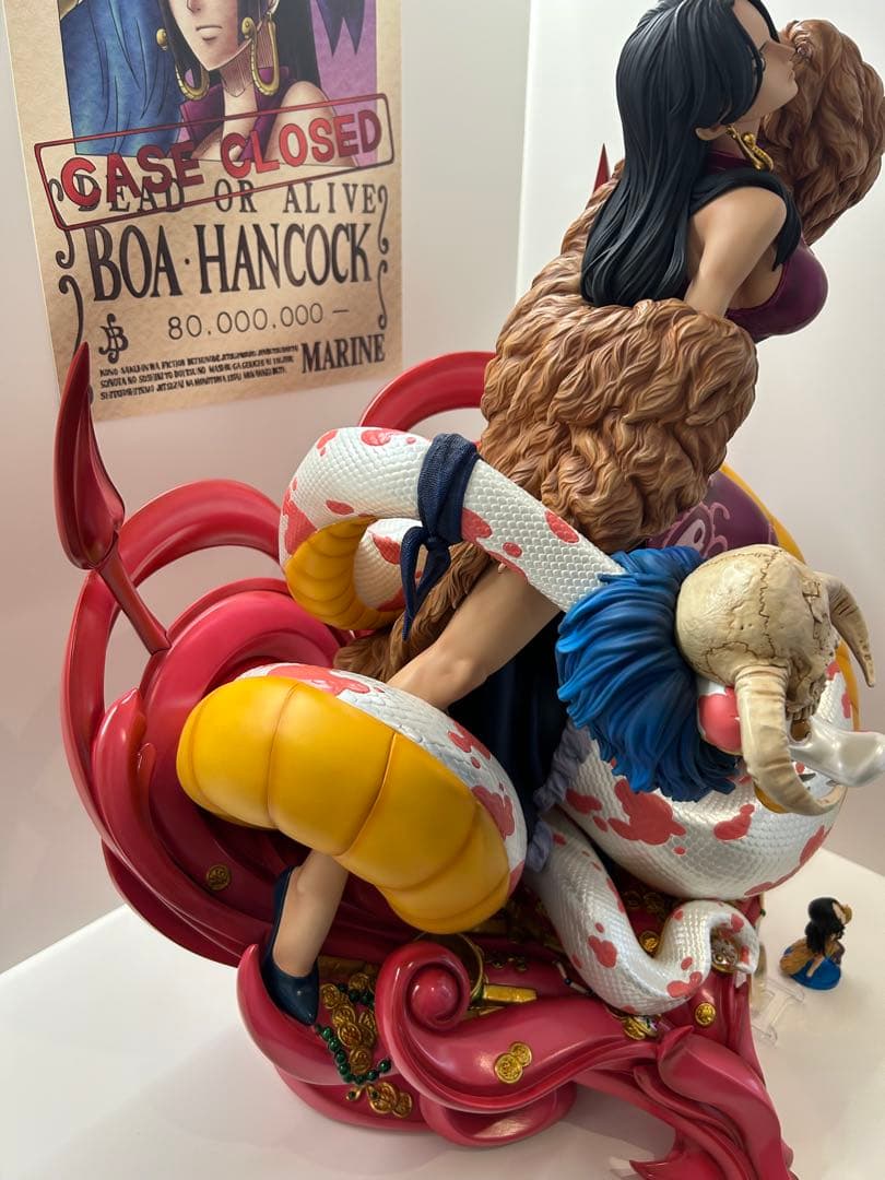 ワンピース　ログコレクション　ハンコック　大型スタチュー