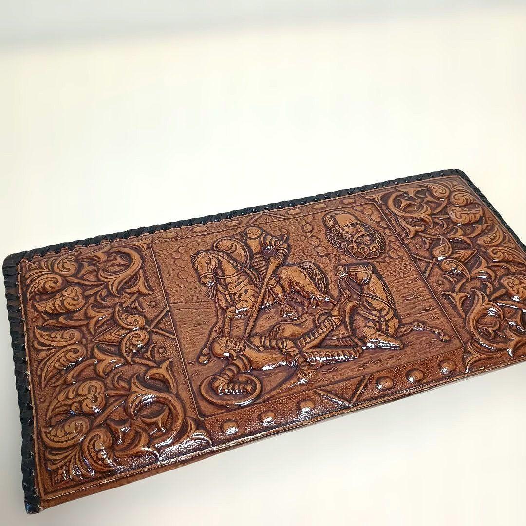 スペイン？型押し長財布　ヴィンテージ