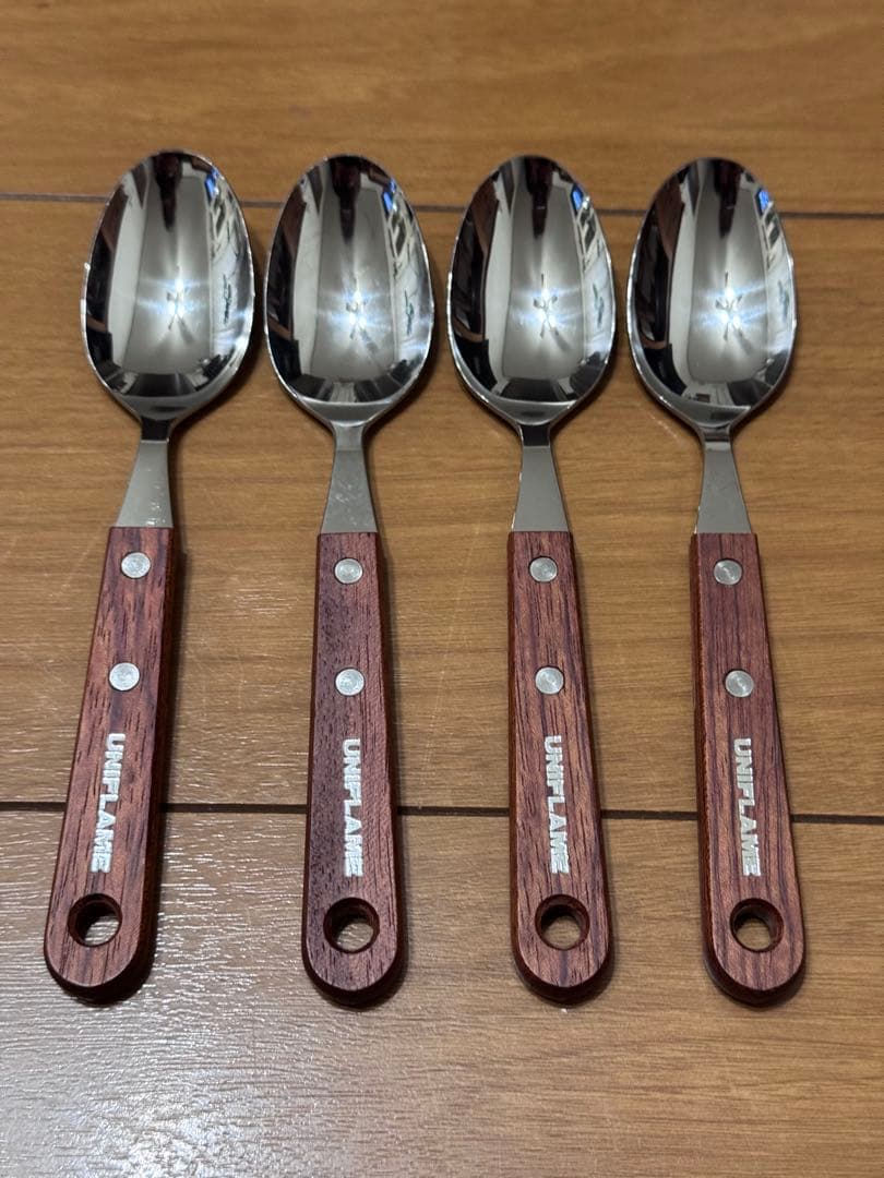 ユニフレーム　カトラリー　ケースセット　４人分廃盤品　四角ケース　スクエアケース