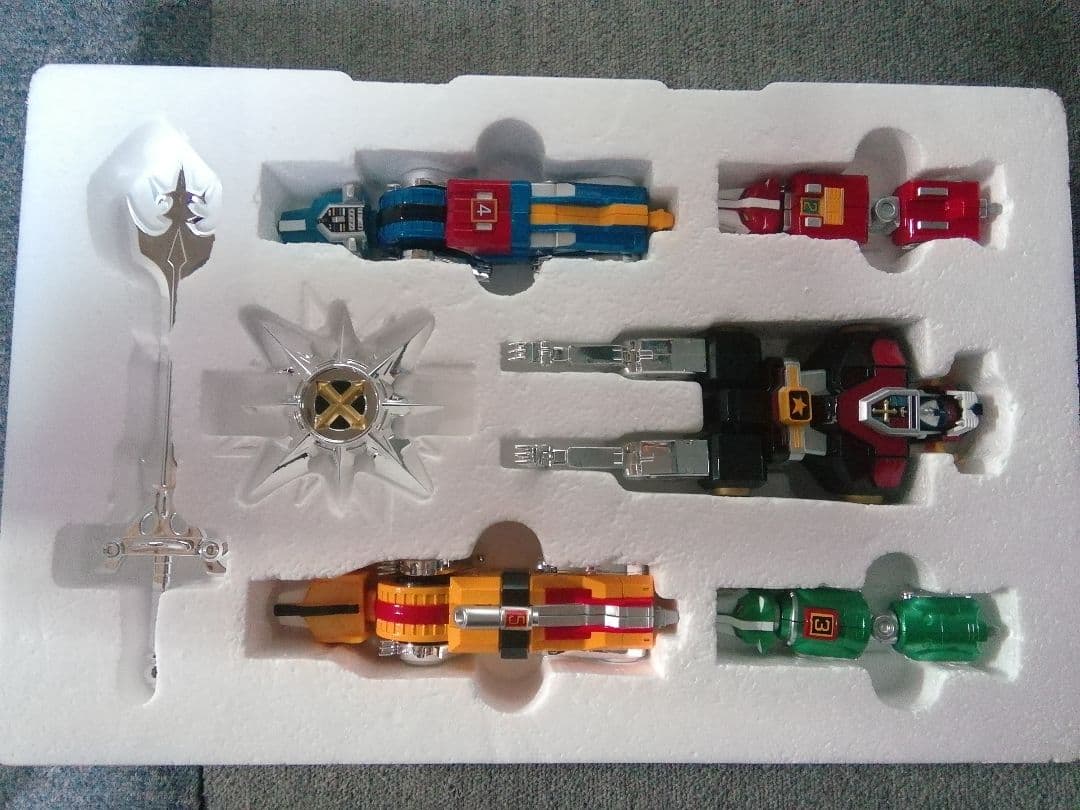 百獣王ゴライオン超合金 　ボルトロン　 30th アニバーサリー