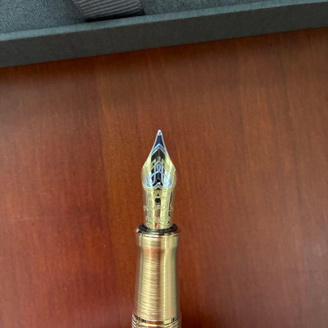 セール中！極美品 パーカー デュオフォールド 万年筆 ブルーシェブロン 中字