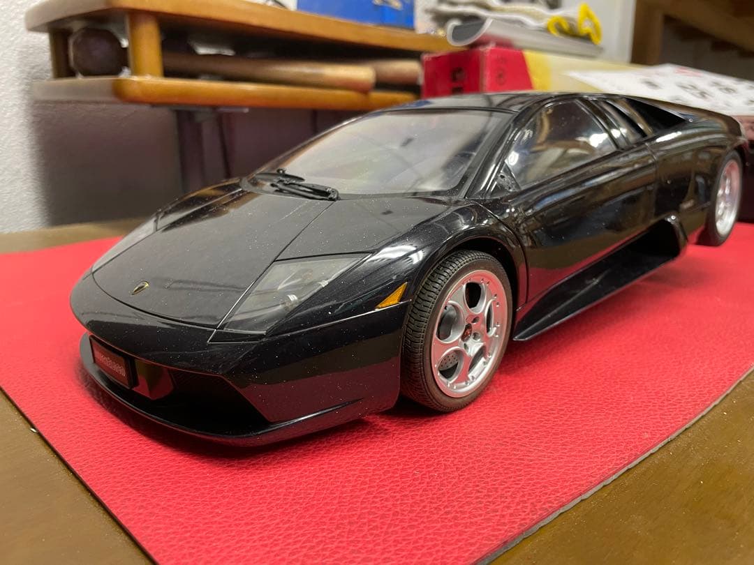 オートアート　ランボルギーニ　ムルシエラゴ