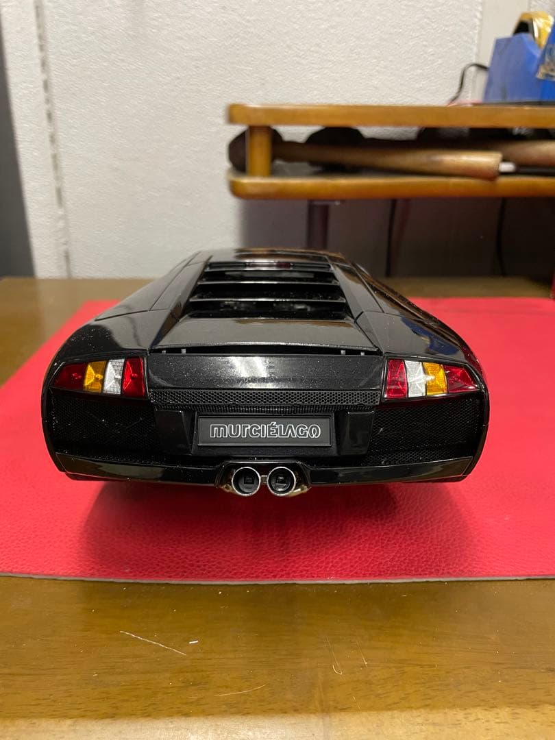 オートアート　ランボルギーニ　ムルシエラゴ