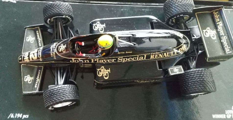 【訳あり】ミニチャンプス　1/18ロータス97Tルノー　アイルトンセナ初優勝