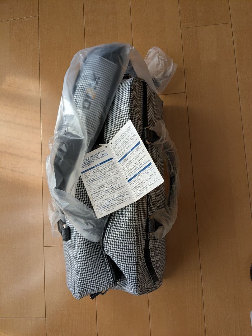 【未使用]ダンロップゼクシオ XXIO　ロゴ刺繡入り　千鳥柄　ボストンバッグ