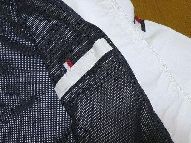 【大きい】2XL XXL日本サイズ位トミーヒルフィガーUS限定防風撥水ジャケット